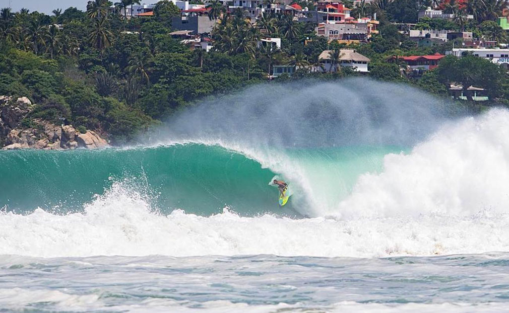 surfing mexico